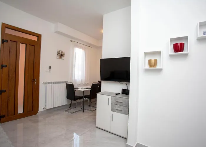 Marica Affittacamere 3*